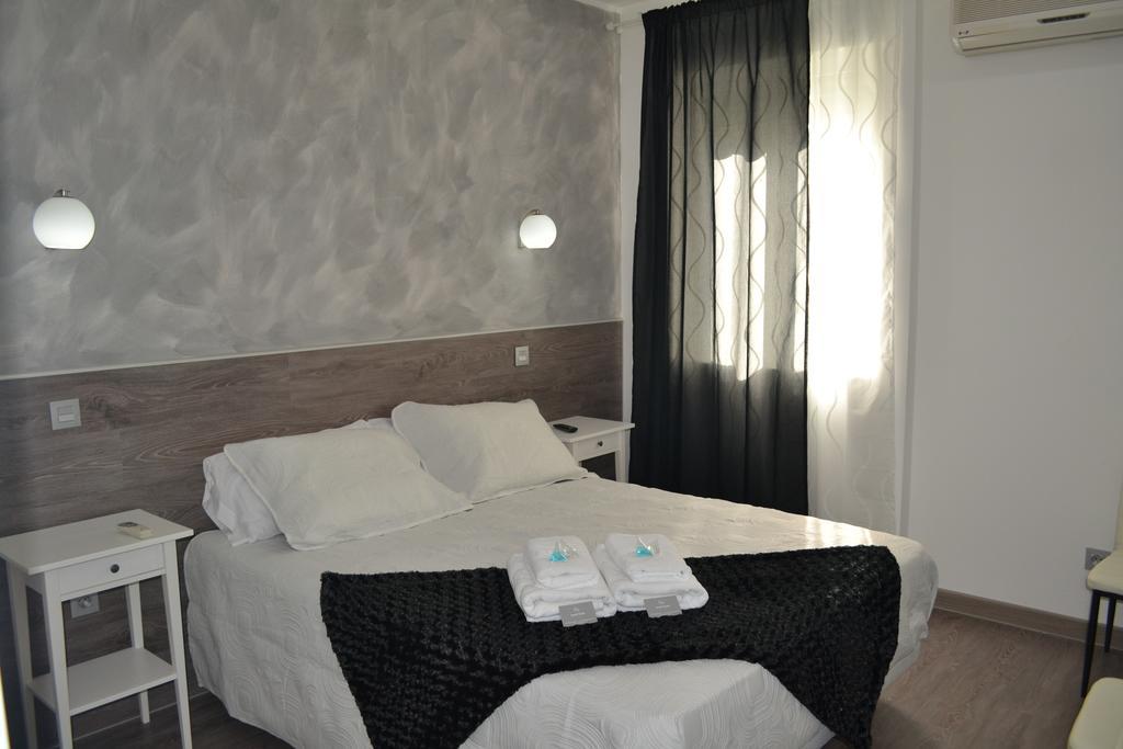 Hostal Meyra Madrid Exteriér fotografie