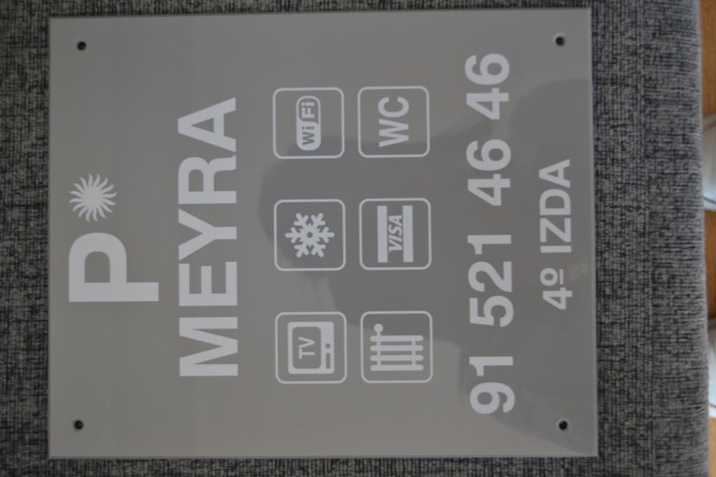Hostal Meyra Madrid Exteriér fotografie